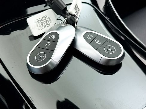 Used 2024 Mercedes-Benz C 300 Sedan w/ Exclusive Trim Package image 38