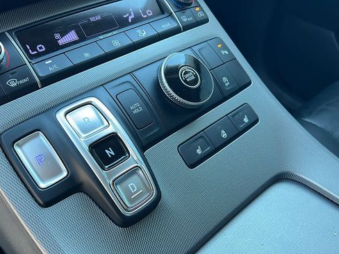 Used 2022 Hyundai Palisade SEL w/ Premium Package image 12