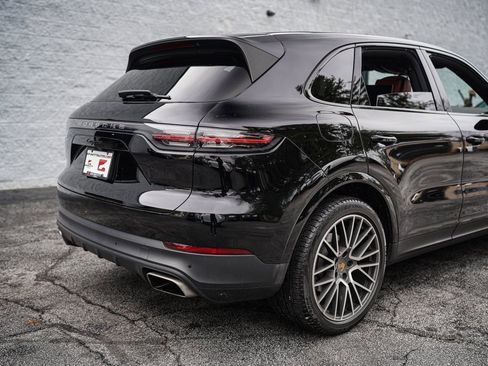 Used 2020 Porsche Cayenne image 13