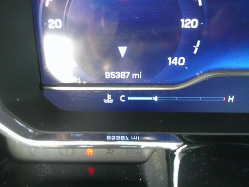 Used 2024 Chevrolet Silverado 1500 LTZ w/ Technology Package image 23