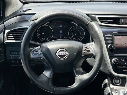 Used 2024 Nissan Murano SL FWD image 11