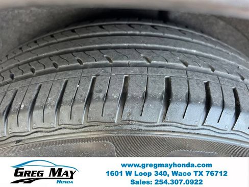Used 2018 Nissan Rogue SL FWD image 11