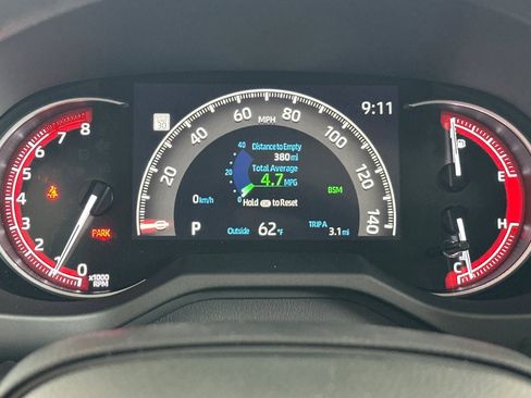 New 2025 Toyota RAV4 XLE image 29