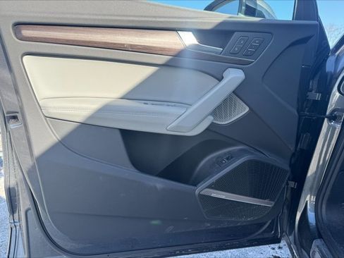 Used 2023 Audi Q5 2.0T Premium Plus w/ Premium Plus Package image 10