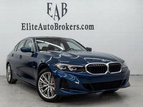 Used 2023 BMW 330e xDrive w/ Premium Package image 55