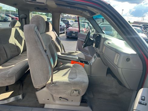 Used 2000 Chevrolet Silverado 1500 LS RWD image 23