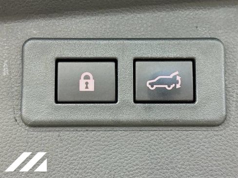 Used 2022 Subaru Outback Limited AWD/4WD image 28
