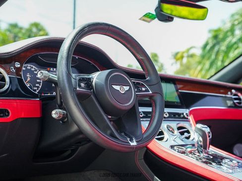 Used 2020 Bentley Continental GT V8 First Edition image 40