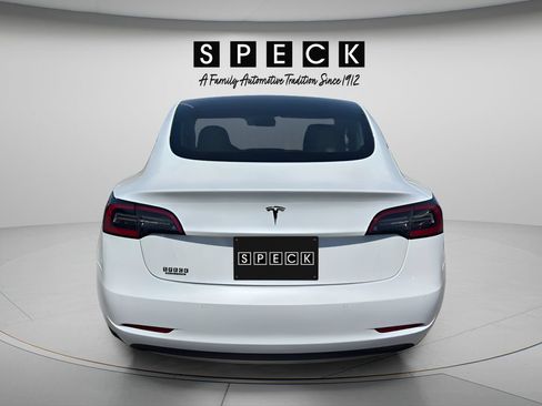 Used 2021 Tesla Model 3 Standard Range Plus RWD image 4
