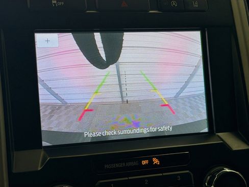 Used 2020 Ford F150 Lariat w/ Max Trailer Tow Package AWD/4WD image 16