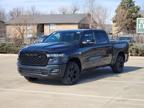 New 2026 RAM 1500 4x4 Crew Cab image 2