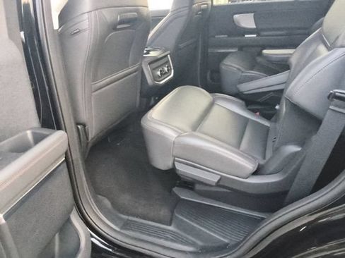 Used 2025 Ford Expedition Active RWD image 20