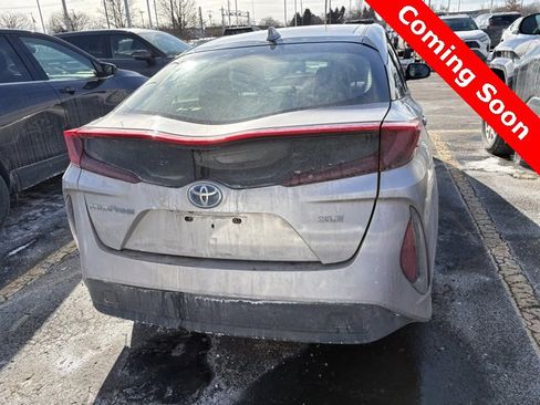 Used 2021 Toyota Prius Prime XLE image 5