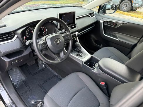 Used 2025 Toyota RAV4 LE FWD image 15