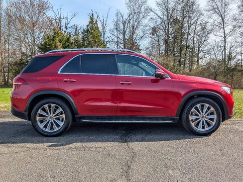 Used 2020 Mercedes-Benz GLE 350 4MATIC w/ 3rd Row Seat Package image 4
