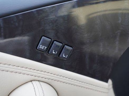 Used 2024 Nissan Armada Platinum w/ Cargo Package image 26