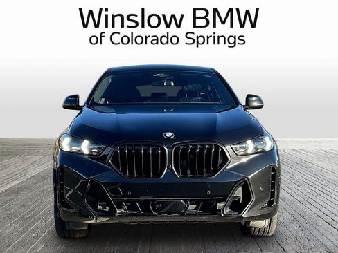 Used 2025 BMW X6 xDrive40i w/ Climate Comfort Package image 2