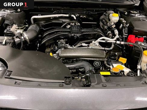 Used 2025 Subaru Outback Premium AWD/4WD image 31