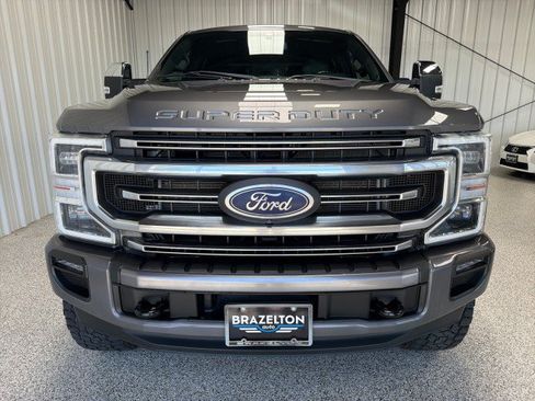 Used 2022 Ford F250 Platinum AWD/4WD image 5
