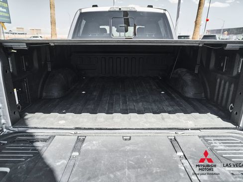 Used 2023 Ford F150 Raptor AWD/4WD image 9
