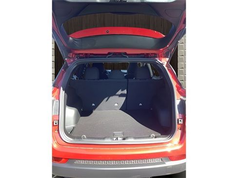 Certified 2025 Jeep Compass Sport image 12