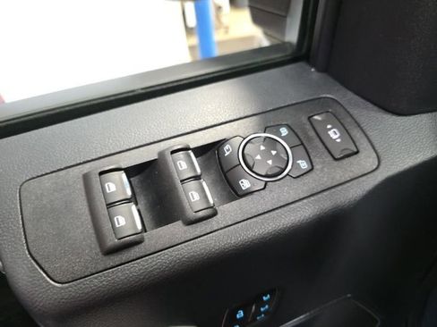 Used 2022 Ford F250 Lariat w/ Tremor Off-Road Package AWD/4WD image 19