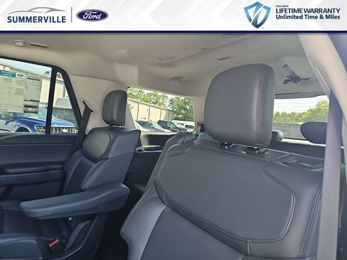 New 2026 Ford Expedition Active RWD image 18