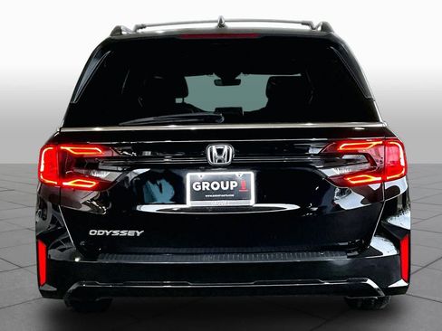 Used 2025 Honda Odyssey EX-L image 5