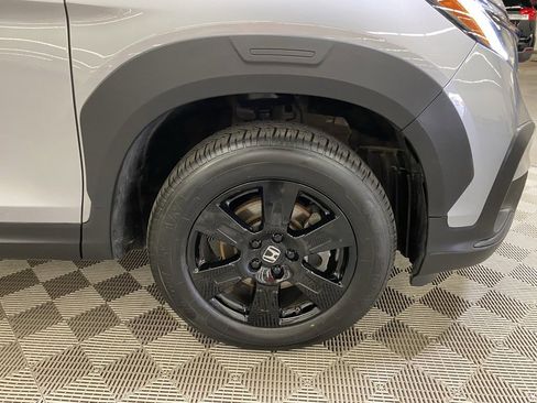 Used 2022 Honda Pilot TrailSport image 13