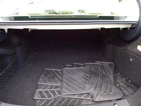 Used 2013 Mercedes-Benz C 300 4MATIC Sedan image 38