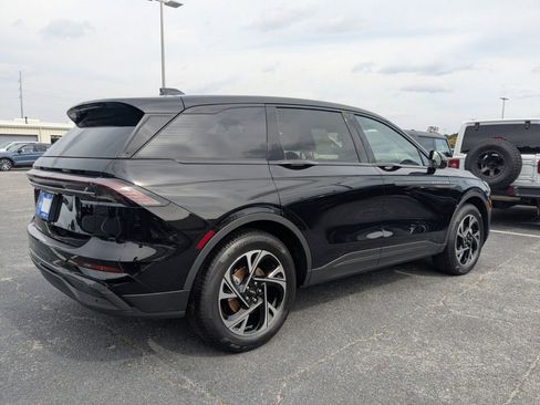 New 2026 Lincoln Nautilus Premier w/ Equipment Group 102A AWD/4WD image 4