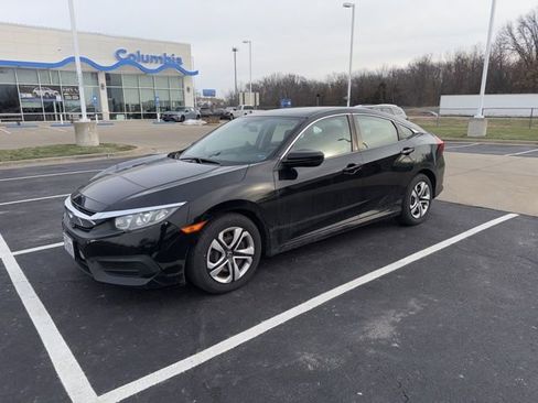 Certified 2018 Honda Civic LX image 10