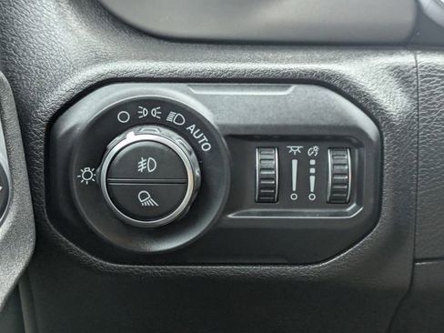 Used 2021 Jeep Gladiator Sport AWD/4WD image 24