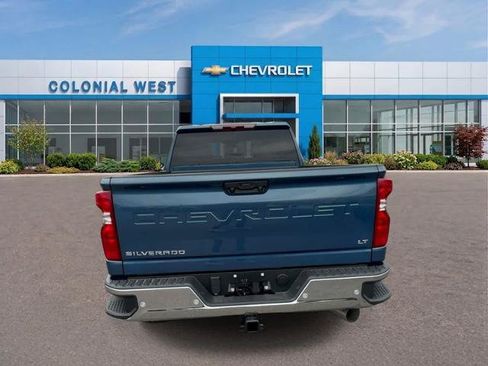 Used 2026 Chevrolet Silverado 2500 LT w/ Safety Package AWD/4WD image 4