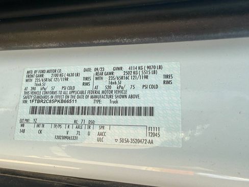 Used 2023 Ford Transit 250 Medium Roof AWD image 21