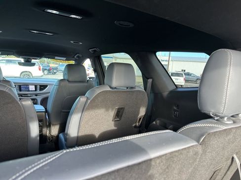 Used 2022 Buick Enclave Premium w/ Surround and Sites Package image 15