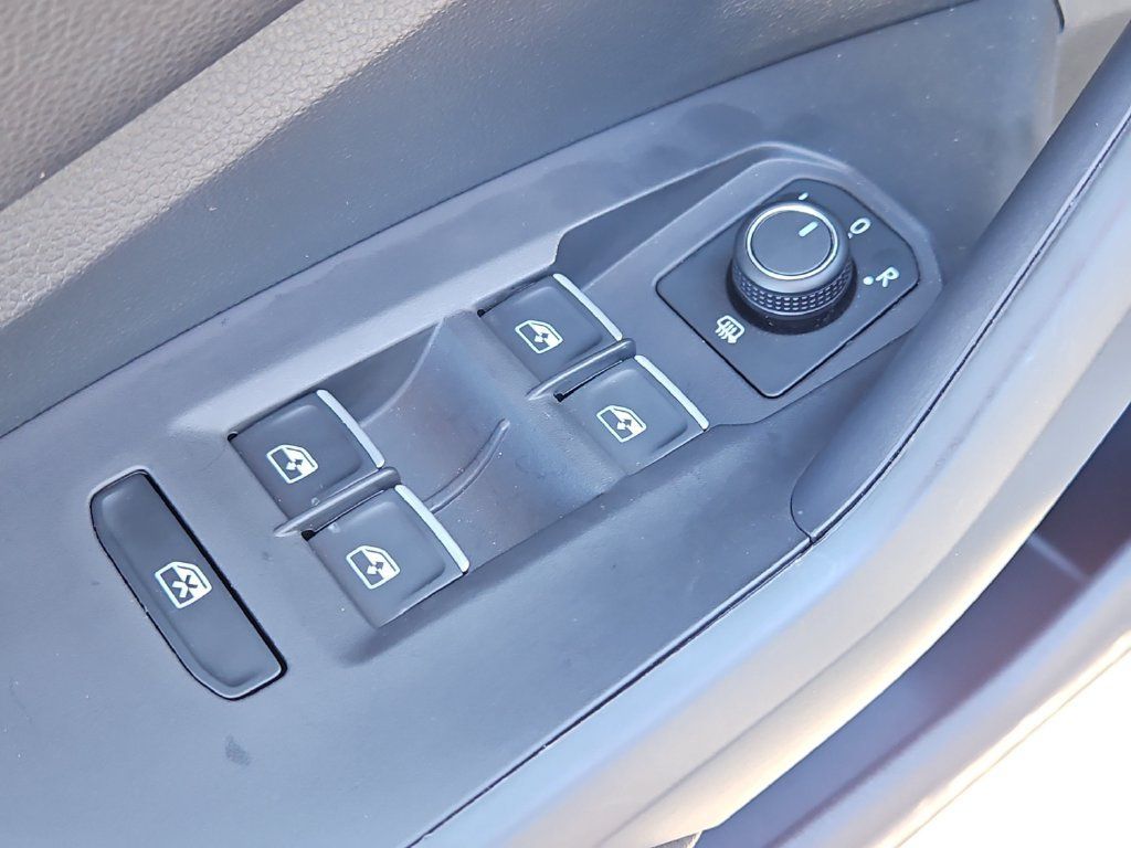 Certified 2026 Volkswagen Jetta Sport FWD image 16