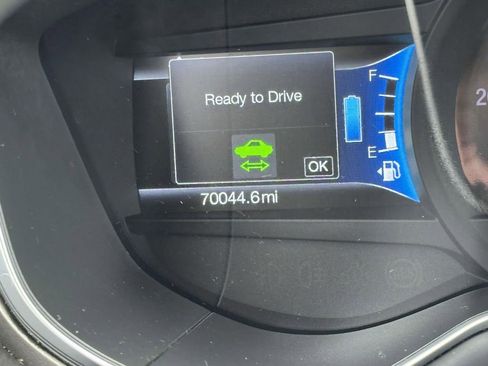 Used 2018 Ford Fusion SE image 22