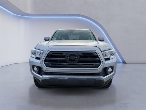 Used 2019 Toyota Tacoma SR5 image 8