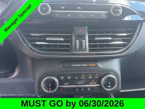 Used 2025 Ford Escape ST-Line Select AWD/4WD image 24