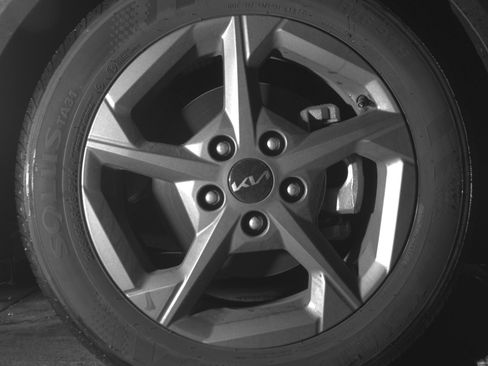 Used 2025 Kia K4 LXS image 13