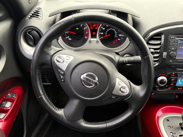 Used 2012 Nissan Juke SL AWD/4WD image 9