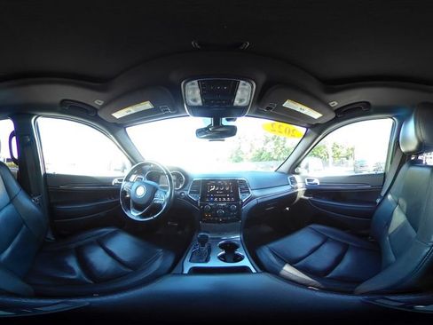 Used 2022 Jeep Grand Cherokee Limited RWD image 29