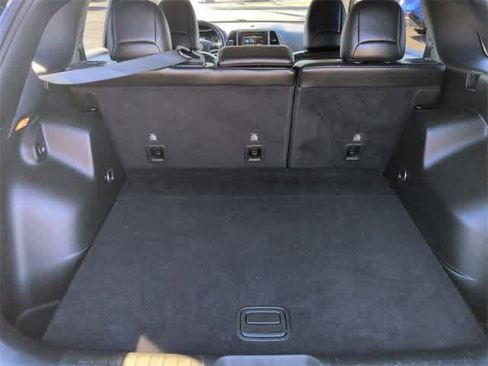 Used 2019 Jeep Cherokee Latitude Plus image 34