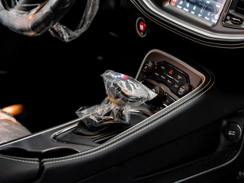 Used 2022 Dodge Challenger SRT Hellcat image 44