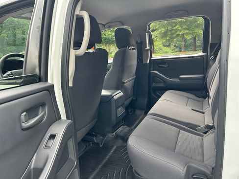 Used 2022 Nissan Frontier S w/ Technology Package RWD image 42