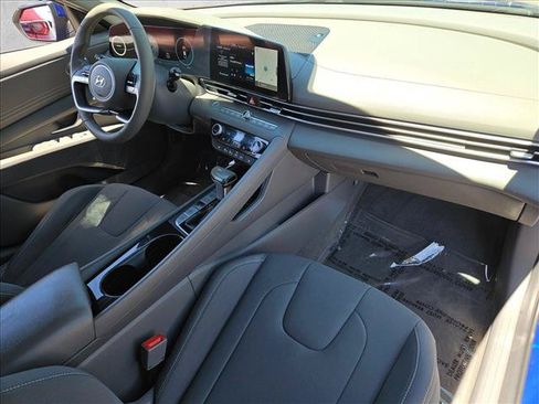 Certified 2023 Hyundai Elantra SEL w/ Convenience Package FWD image 26
