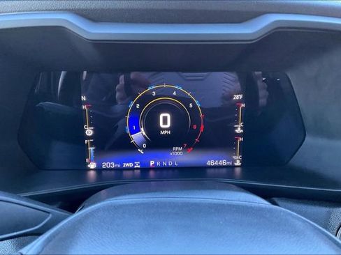 Used 2023 Chevrolet Colorado Trail Boss w/ Technology Package image 10