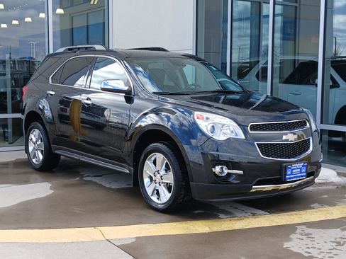 Used 2012 Chevrolet Equinox LTZ image 4