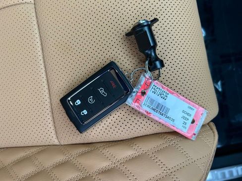 New 2025 Jeep Grand Cherokee Summit w/ Adv Protech Group IV image 28